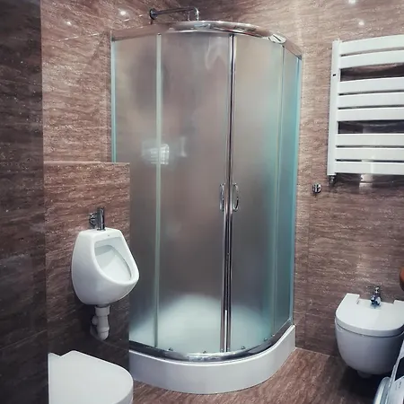 Bialy Kamien Apartman