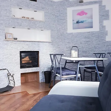 Apartman Bialy Kamien *